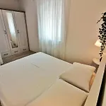 Apartment Roman Betina (Sibenik-Knin)