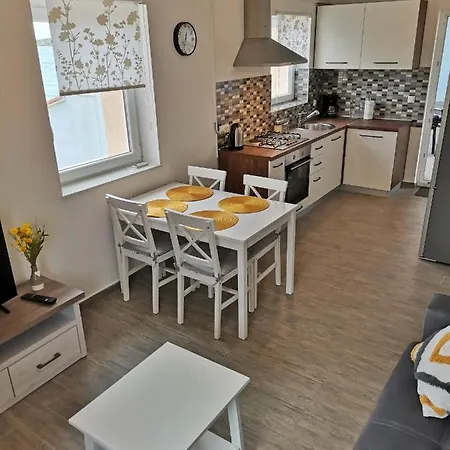 Apartman Apartment Roman *