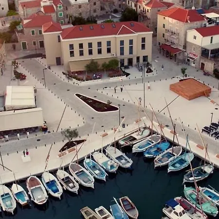 Apartment Roman Appartement *