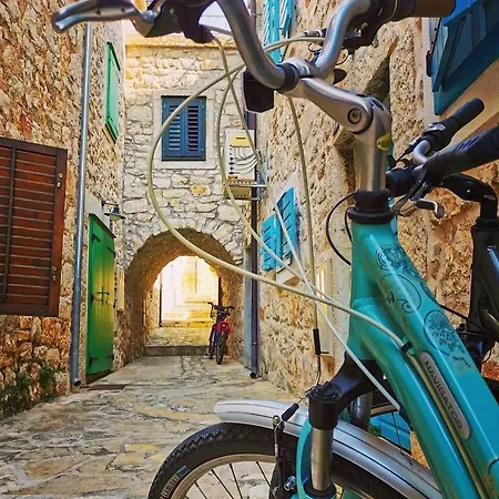 Appartement Apartment Roman Betina (Sibenik-Knin)