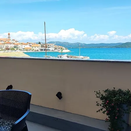 Appartement Apartment Roman Betina (Sibenik-Knin)