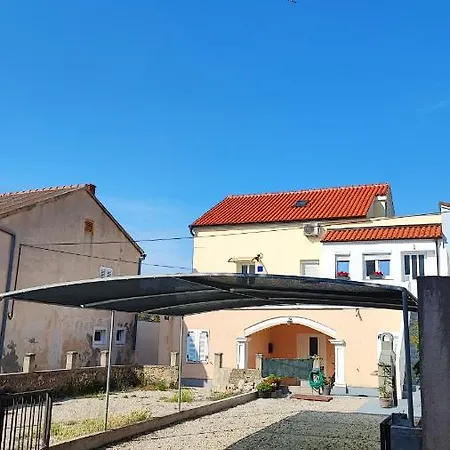 Appartement Apartment Roman