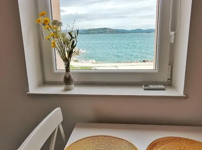 Appartement Apartment Roman Betina (Sibenik-Knin)