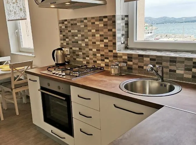 Appartement Apartment Roman Betina (Sibenik-Knin)